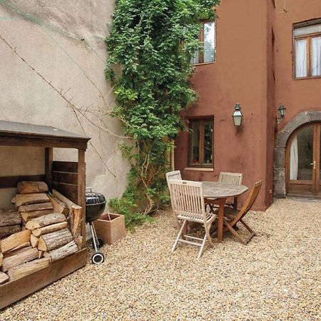 Villa Charming And Quaint 2-Bed House In Marseillan Esterno foto